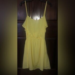 BCBGeneration Daffodil Dress Size Medium